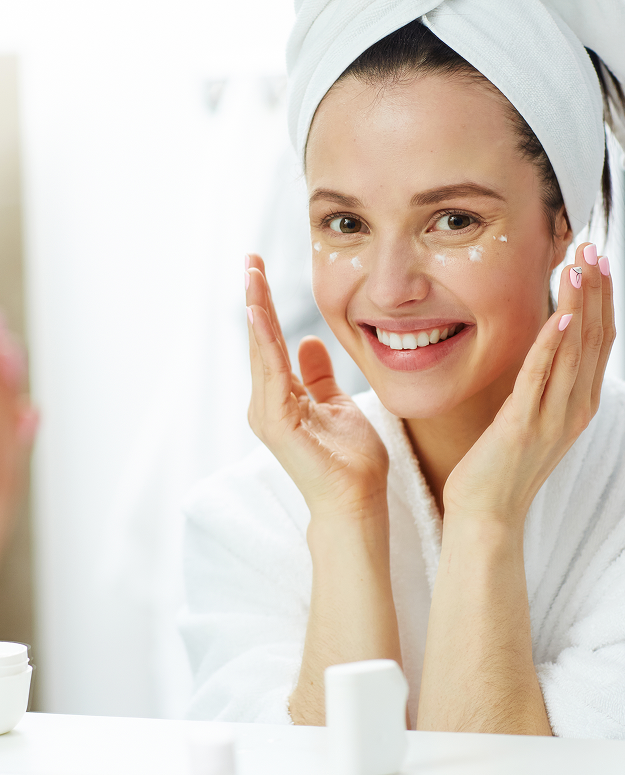Skin consultation and aesthetic treatment at Skinin Aesthetics